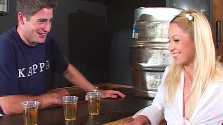 Bangora sluts: Coed Kelly in Plaid Skirt Gets Pounded on Bar