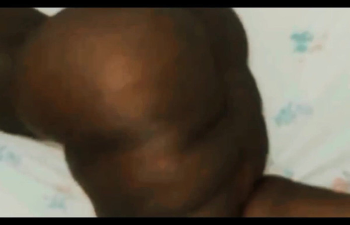 Dzaddy long strokes: Fat Ass Twerk and Spread
