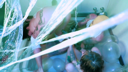 Quente club: Estrelas do caos
