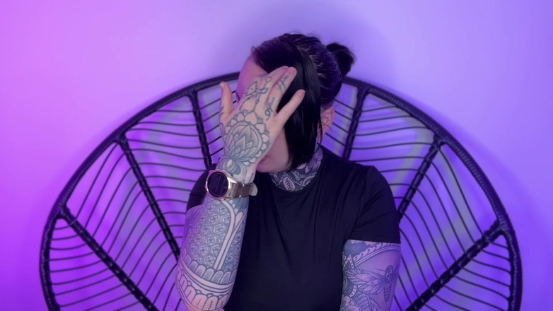 Miss Valentina: Gorętsze niż twoja żona