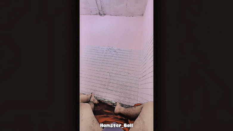 Hamster_Ball: Punto di vista sulla sorellastra sega in camera durante il...