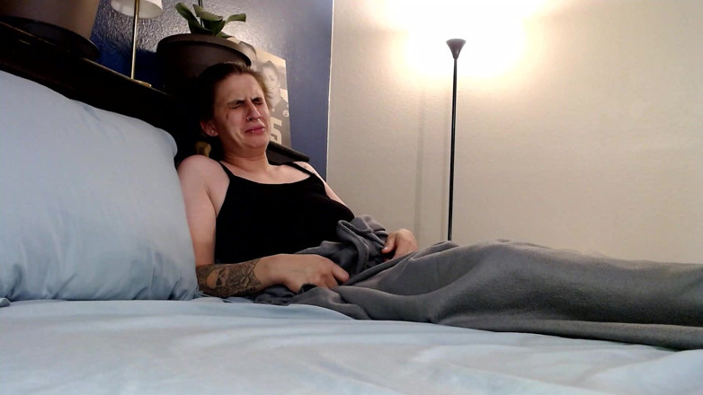 Abby Anna: Ziek meisje hoest nies snot medische hulp dokter