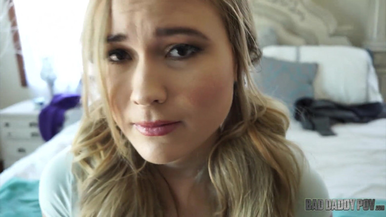 BadStepFamilyPov: Alyssa Cole üvey babasının yarağını emmeyi seviyor