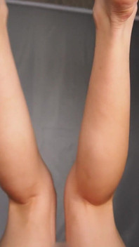 Moje sexy sousedka miluje cítit můj penis ve svém zadku