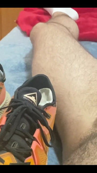 Playing with the Sneakers