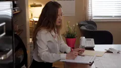 Krissy lynn तलाक का केस जीतने के बाद अपने वकील को निगल जाती है - Girlfriendsfilms