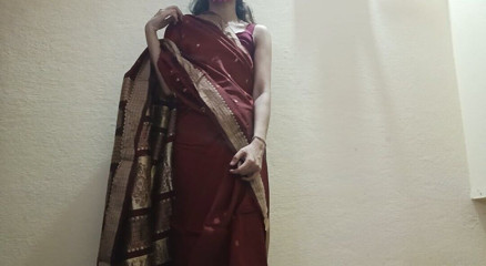 Ishita: Isita Masturbating and Getting Horny in Saree