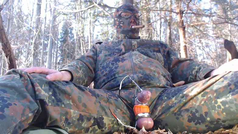 Gaylectrician: Камшот на улице 21-03-12