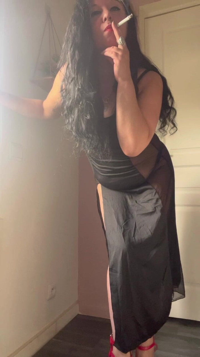 Maitresse Clara: Ты такой маленький перед моим превосходством