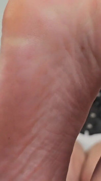 第一人称视角 崇拜 闪亮的高跟鞋赚取赤脚
