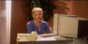 Perfect Porno: Blonde office woman sucks dick while her busty brunette co-worker...