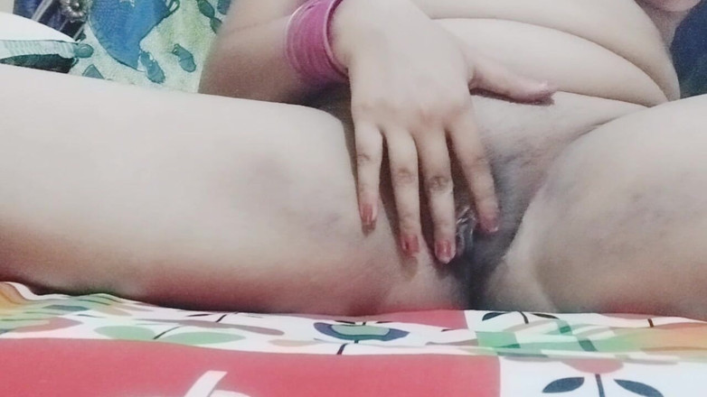 Indian_XXX_Queen: Sent på kvällen närbild fitta spelas på videosamtal