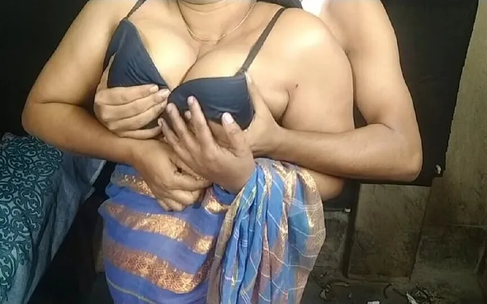 Hot_wife999: Desi Aunty Romance Couple Videos