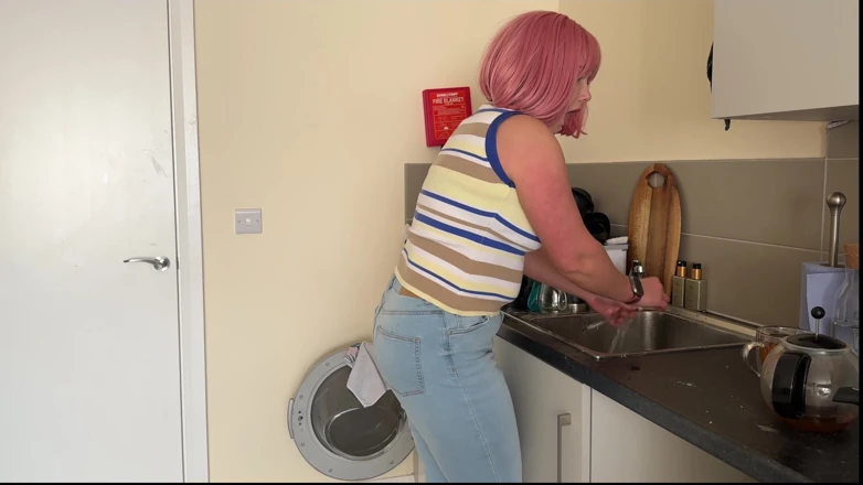 Delivery Disaster: I Couldn’t Hold It!