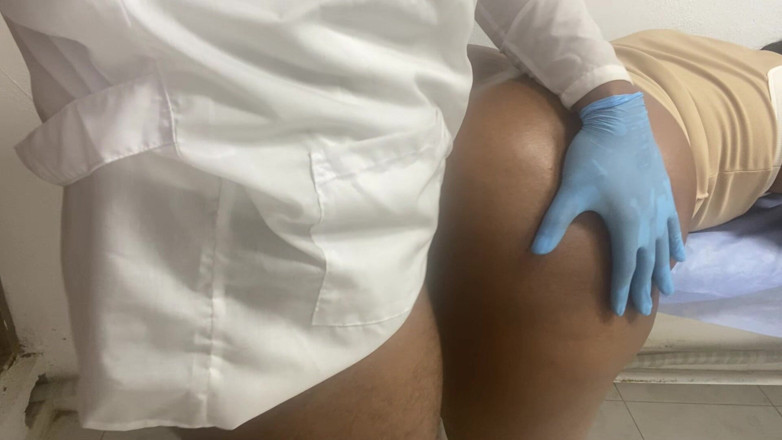 iamyansha: Doctor He Puts Cock Inside Patient's Pussy