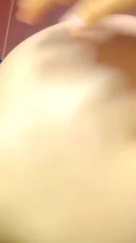 Teman lelaki seksi mengongkek saya dalam pantat dengan lubang besar – seks dubur