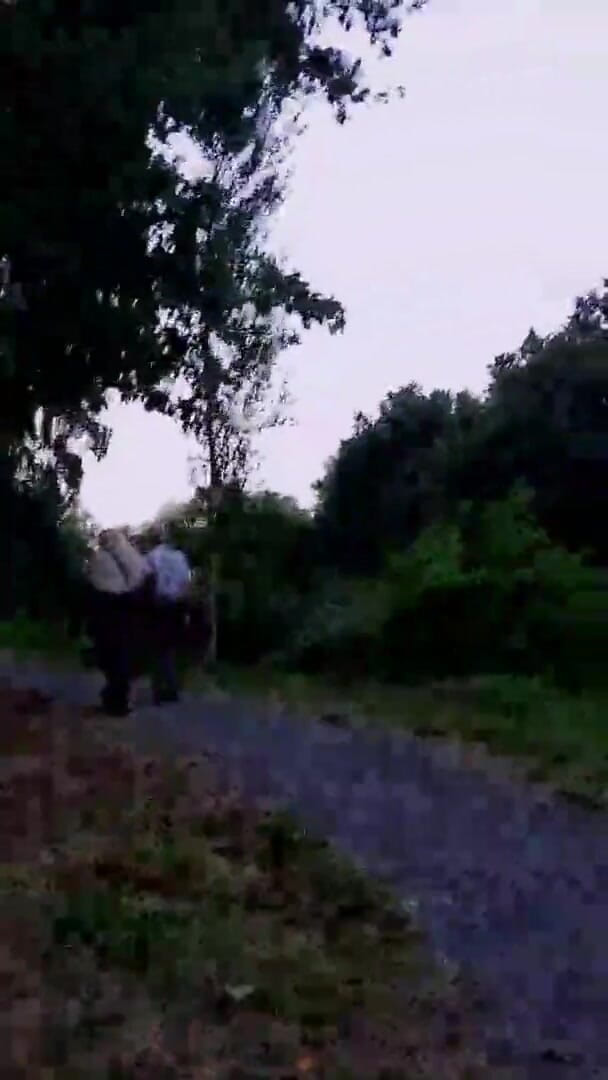 Slutboyben: Publiczny ekshibicjonista