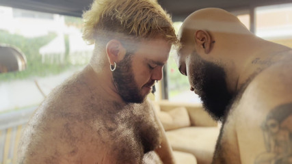 ScruffyStocky: CubanCubby и задыхающаяся коренастые коренастые наслаждаются в ситжес