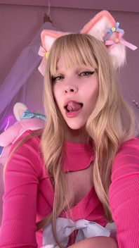 This Pink Top Just Feels Way Too Good..