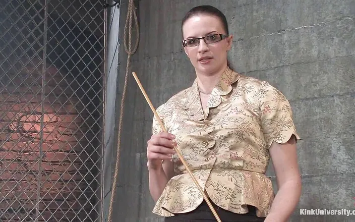 Kink University: How to spank