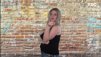 Lovely Lilith: Policial peituda