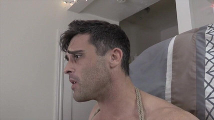 ManUpFilms: Wyłudzone i łaskotane przez Sebastiana