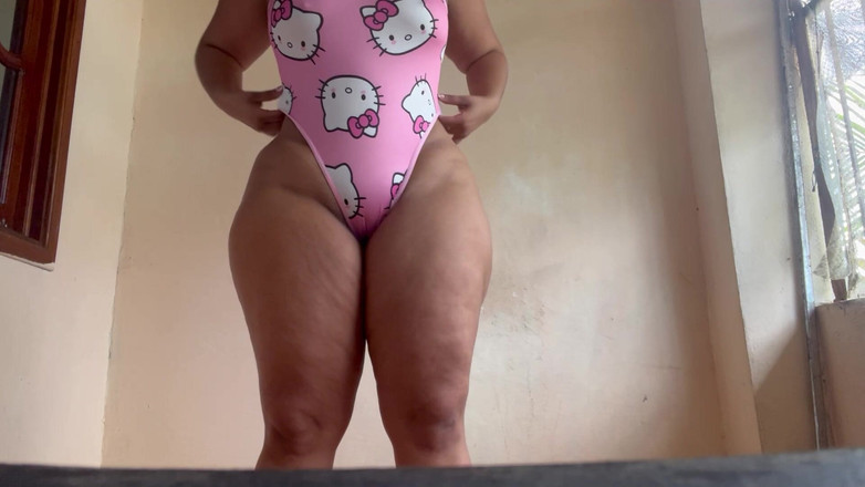 pampammedallo: 我的护士邻居拍摄自己