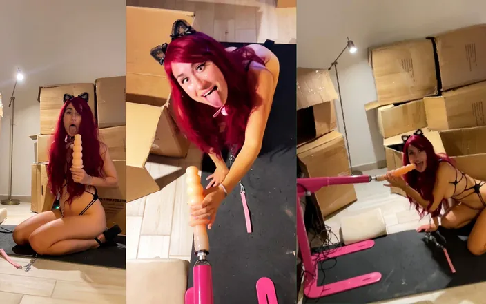 SexTravelers: Me- Cat Red Fetish Girl Got Sexually Aroused and Blowjob,...