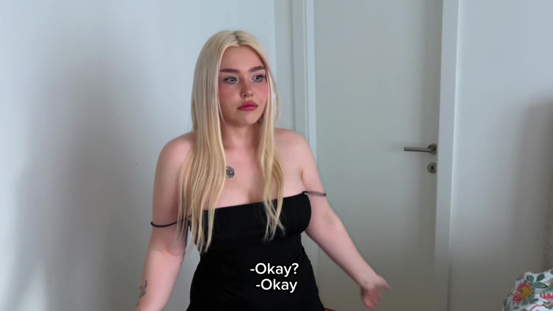 Blondessa: Mi hermanastra volvió a casa después de la fiesta para...