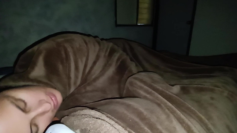 Scarletttejones: Kopi Dengan Susu Di Mulut Saya Pada Subuh