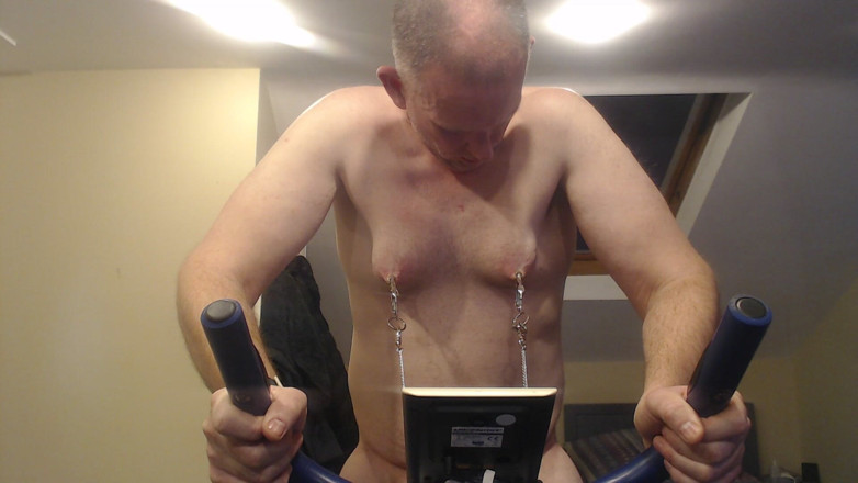 Lovenipclamps: Ripping Spiked Clover Clamps off