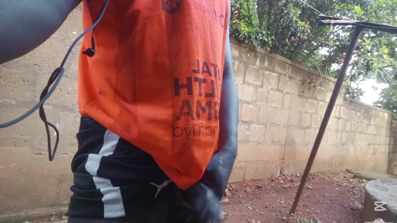 Hongi: Дозволь мені трахнути тебе, мачуха, будь ласка, цим чорним 12-дюймовим членом