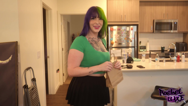 Rachel Luxe: Delivery Girl Gets Tipped in BBC Creampie
