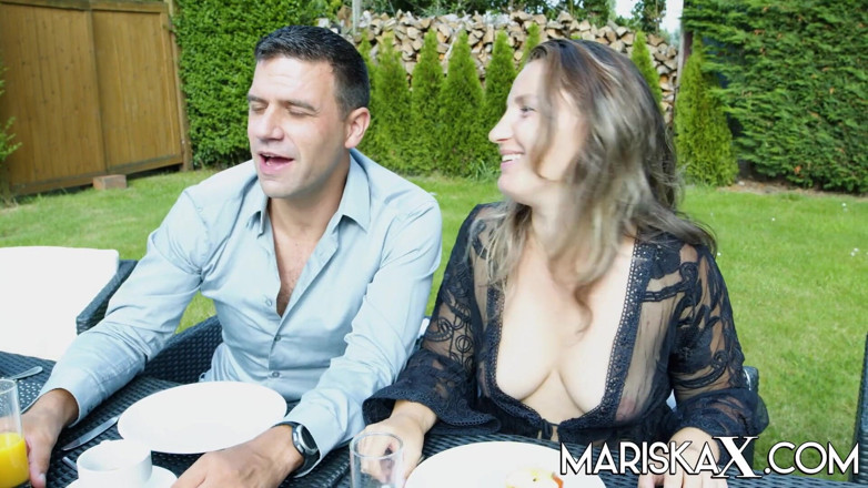 Mariska x: Mariskax lagi asik seks foursome bareng nelly dan tanya