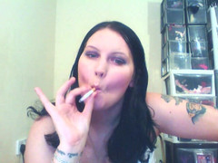 MissFFW: Fetiș cu fumat