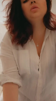 Rub My Pussy for You in the Fitting Room