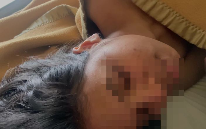 Sqaki: Aventura în balcon a încornoratului tamil - Alătură-te distracției!