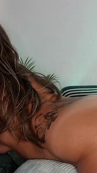 Ooops - esse esperma acabou de sair da minha bunda, desculpe ......