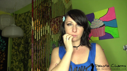 Dakota Charms: Ich weiß über deinen sissy-boy-fetisch
