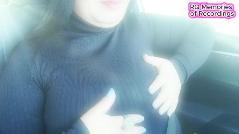 Riderqueen: Riderqueen sarak par hot yaaden