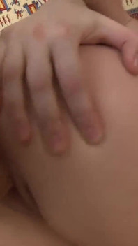 Awek cantik dikongkek dalam dubur