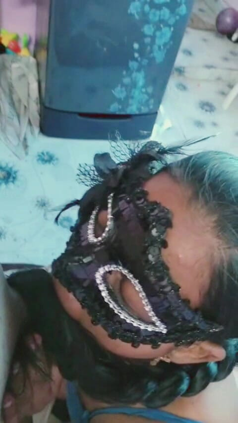 kaaiya: Tamil Girl Hair Fetches