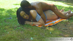 Jonathan Jordan: पार्क में चुदाई