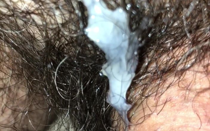 OhTrevor: Jede menge sperma