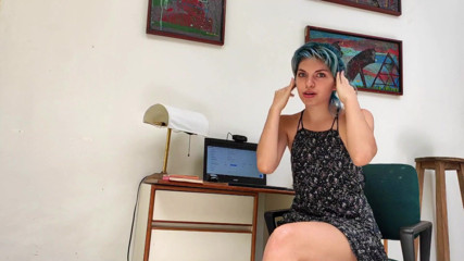 Clios Hot World: Esfregar clitóris com coisas de confissão de fetiche