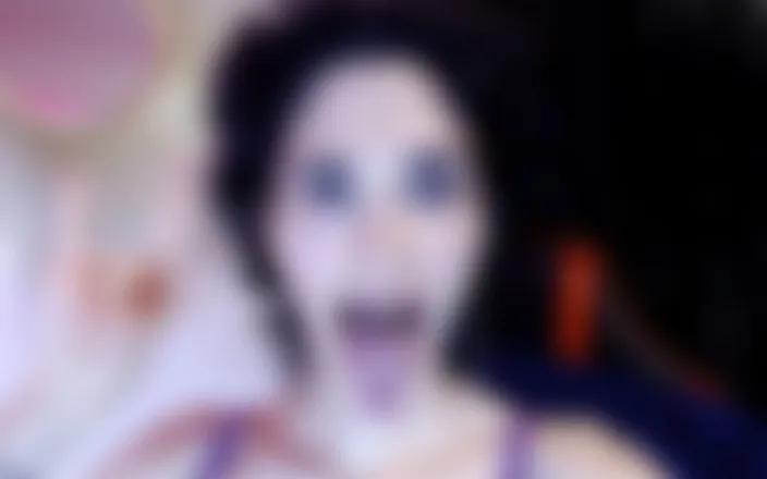 Rebecca Diamante: The Face of the Devil Ita