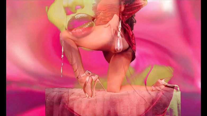 Empress Jennifer XO: Okouzlující odsávání mysli