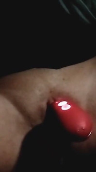 Doigte ma chatte Vraiment excitée M.toy