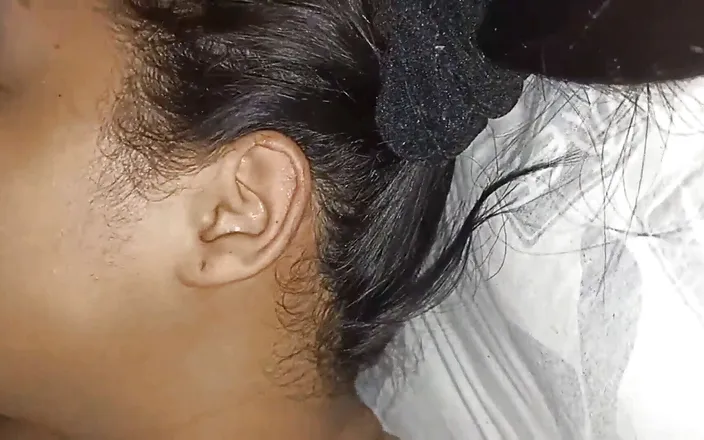 Pikaa6: मुझे अपने पड़ोसी को चोदने में सक्षम होने का भ्रम है