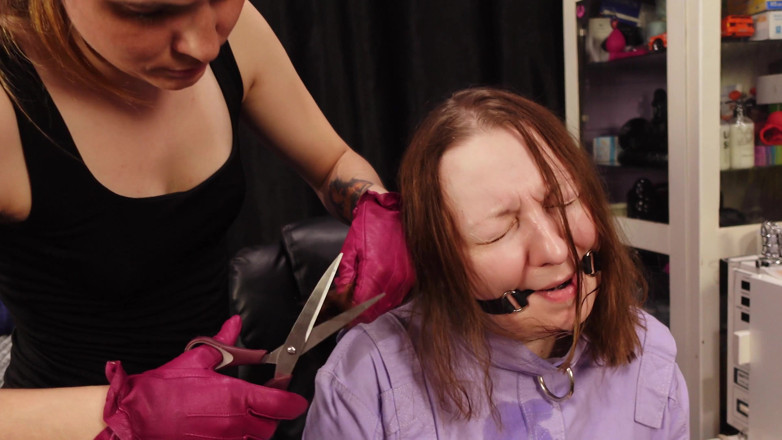 Arya Grander: BDSM Video: taglio di capelli da padrona (mistress Priest &amp; Arya Grander)